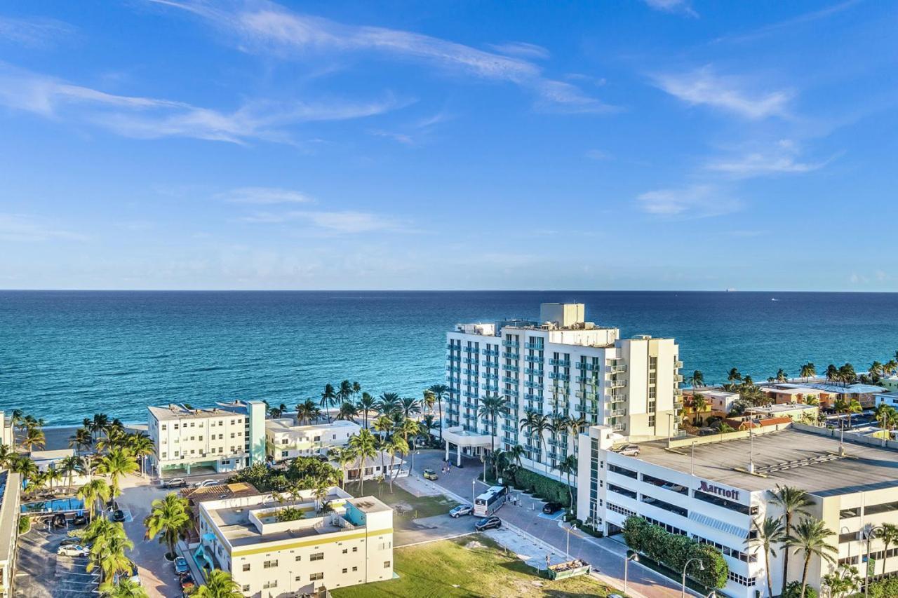 Walkabout 8 Tower Suite With Panoramic Ocean Views Hollywood Dış mekan fotoğraf